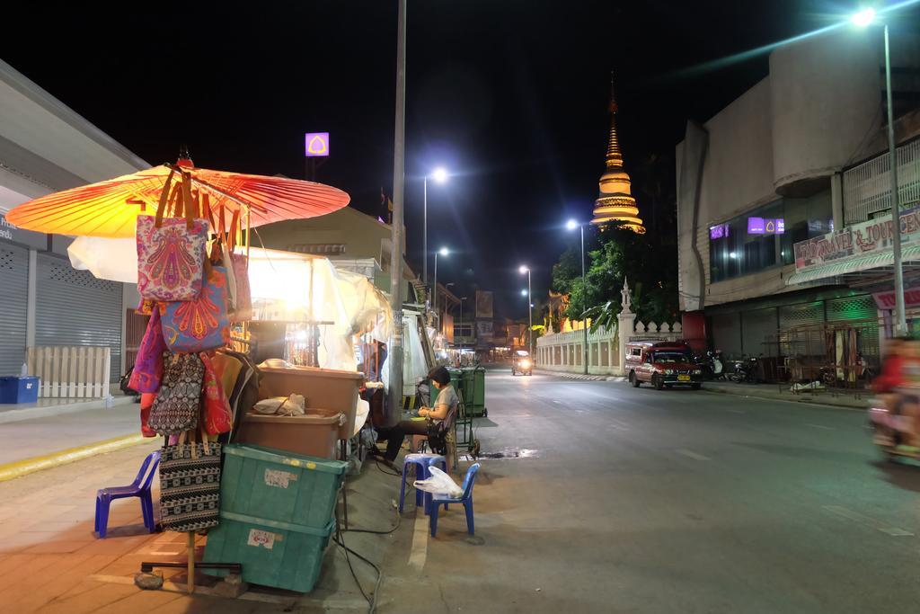 צ'יאנג מאי Top Best Hostel Chiangmai מראה חיצוני תמונה