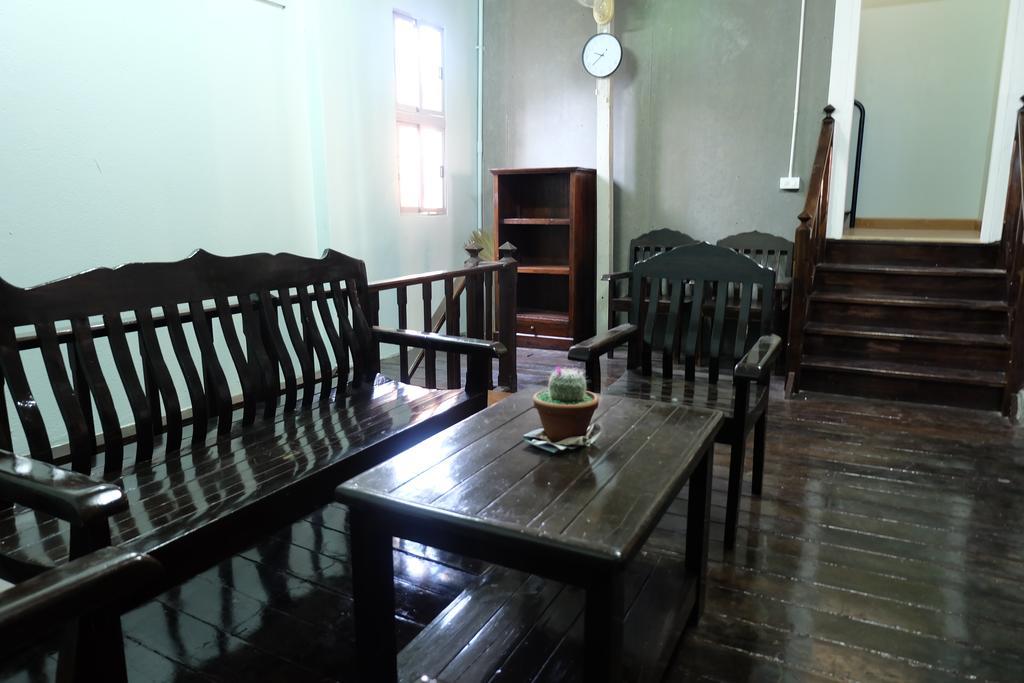 צ'יאנג מאי Top Best Hostel Chiangmai מראה חיצוני תמונה