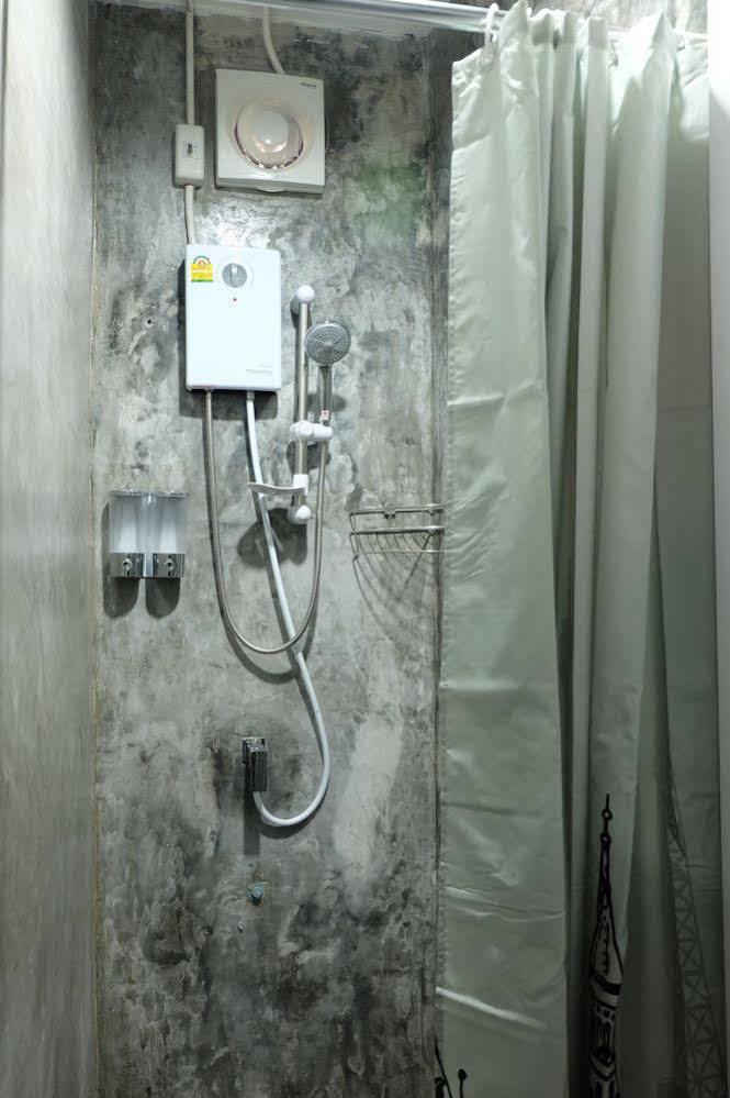 צ'יאנג מאי Top Best Hostel Chiangmai מראה חיצוני תמונה